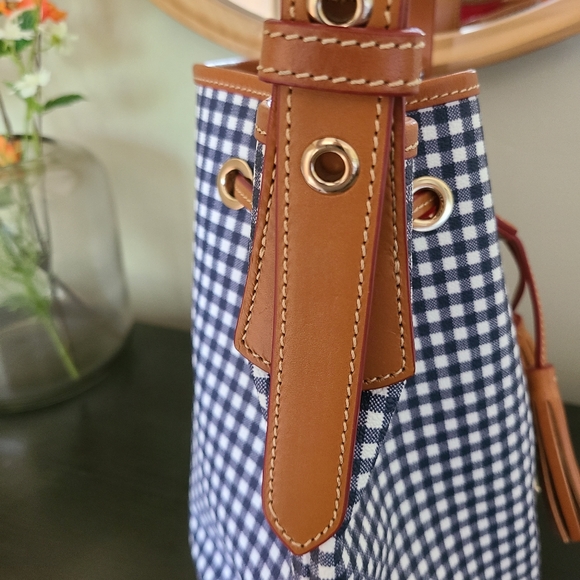 Dooney & Bourke Aimee Shoulder Bag Gingham Plaid Coated Canvas & Leather - Picture 8 of 9